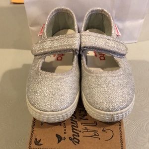 Cienta toddler girl maryjane sneakers